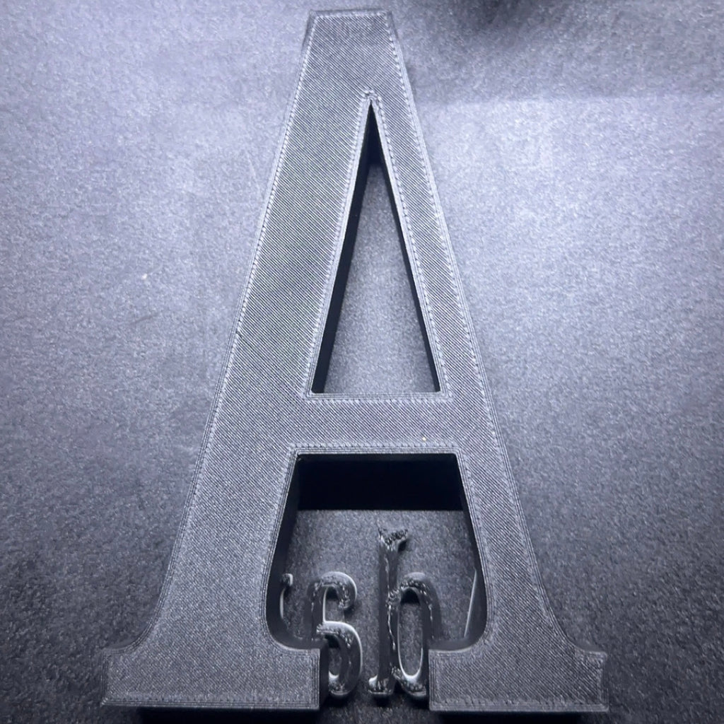 CUSTOM INITIAL & NAME SIGN